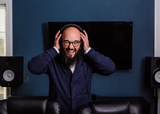 13 BEST MOTIVATIONAL PODCASTS