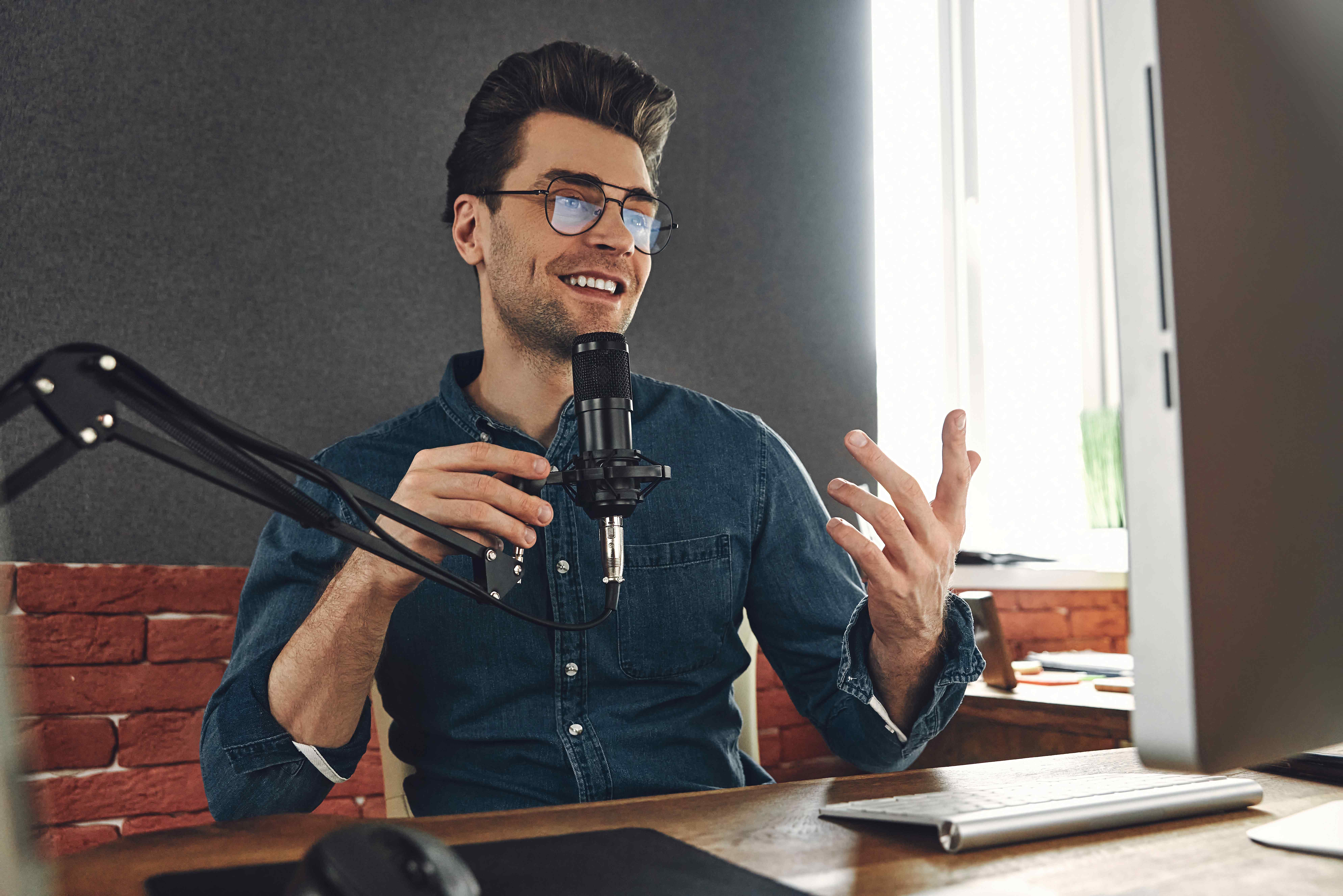 How Podcast Marketing Can Drive Your Business Forward Effectively